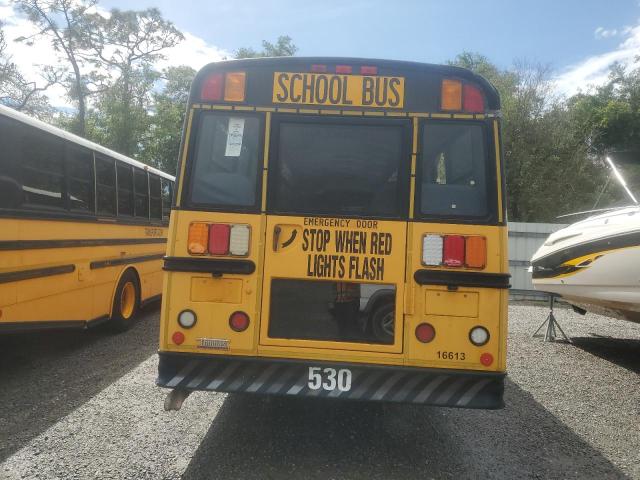 2009 Thomas Saf-t-liner c2 VIN 4UZABRDTX9CAG2910 COPART salvage auction — NORMAL WEAR, FL - CERTIFICATE OF TITLE, sold $1,500 on 2026-09-08 (photo 9)