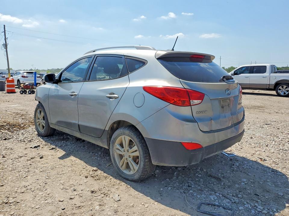2012 Hyundai VIN KM8JU3AC4CU537112 COPART salvage auction — FRONT END, Tx - Salvage Vehicle Title, sold $750 on 2026-07-06 (photo 2)