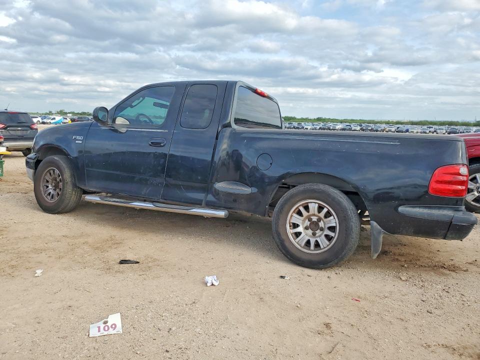 2003 Ford F-150 lightning VIN 1FTRX07W33KD10259 COPART salvage auction — SIDE, Tx - Salvage Vehicle Title, sold $450 on 2026-07-02 (photo 2)
