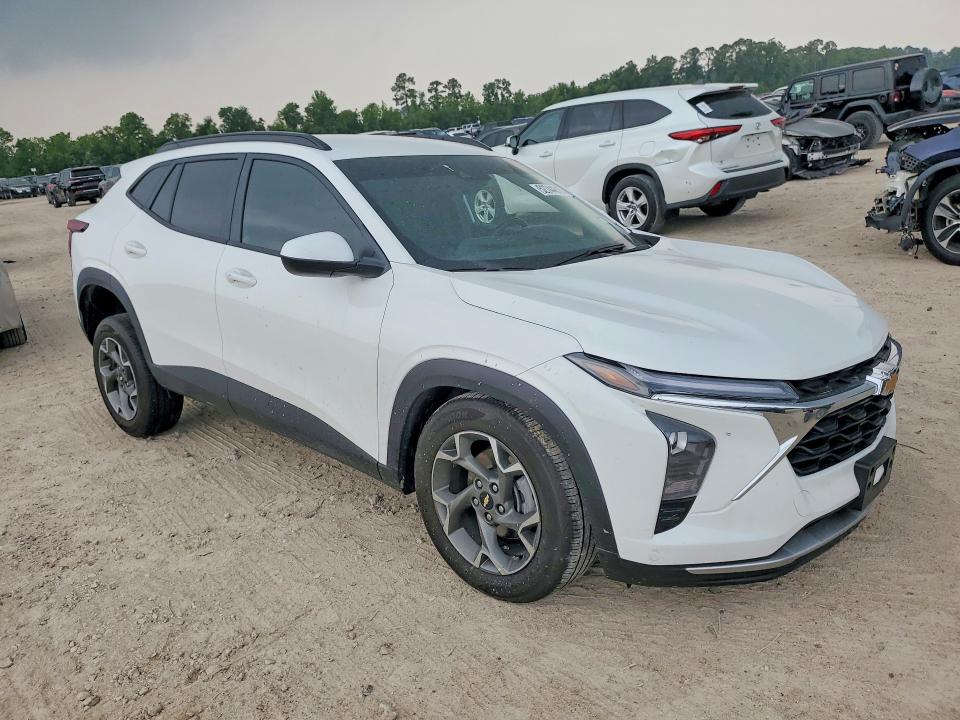 2025 Chevrolet VIN KL77LHEP7SC255902 COPART salvage auction — FRONT END, Tx - Salvage Vehicle Title, sold $250 on 2026-07-28 (photo 4)