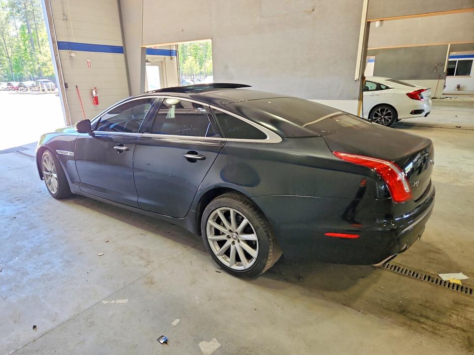2011 Jaguar Xj VIN SAJWA1CBXBLV08442 COPART salvage auction — FRONT END, VA - CERTIFICATE OF TITLE, sold $625 on 2026-07-02 (photo 2)