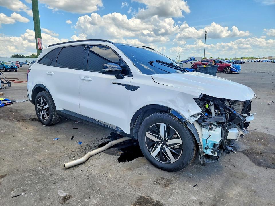 2023 Kia Sorento VIN 5XYRL4LC5PG201571 COPART salvage auction — FRONT END, Fl - Certificate Of Destruction, sold $3,750 on 2026-07-08 (photo 4)