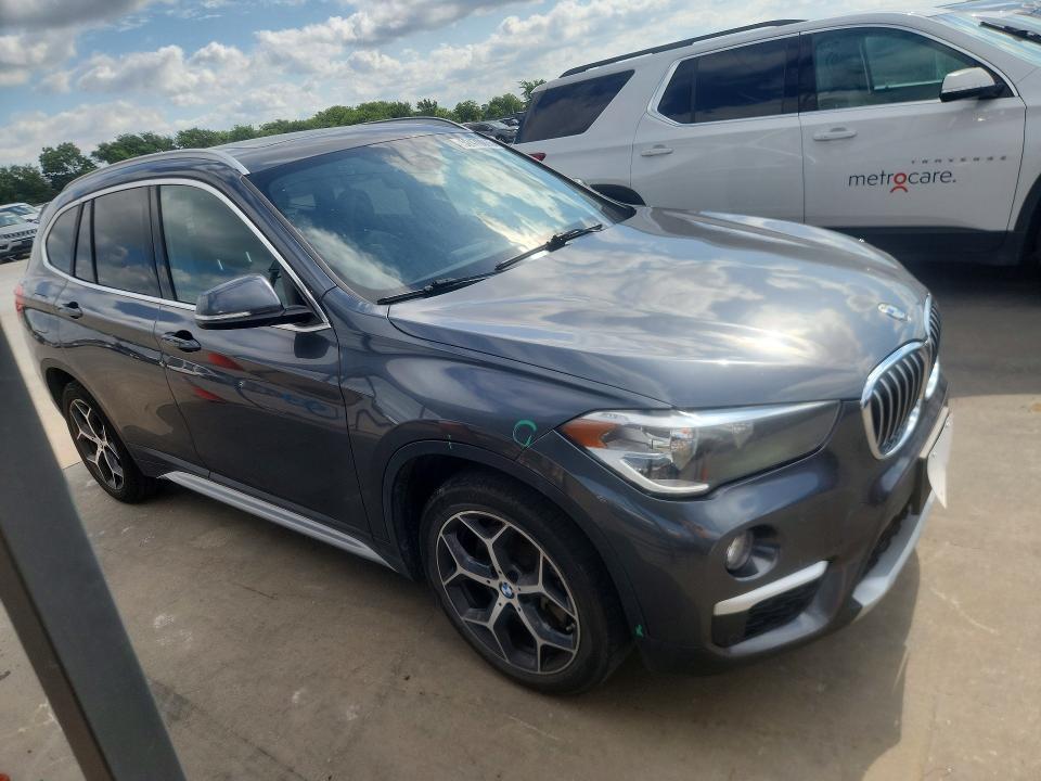 2019 BMW X1 VIN WBXHU7C56K3H44457 COPART salvage auction — SIDE, Tx - Salvage Vehicle Title, sold $5,700 on 2026-07-20 (photo 4)