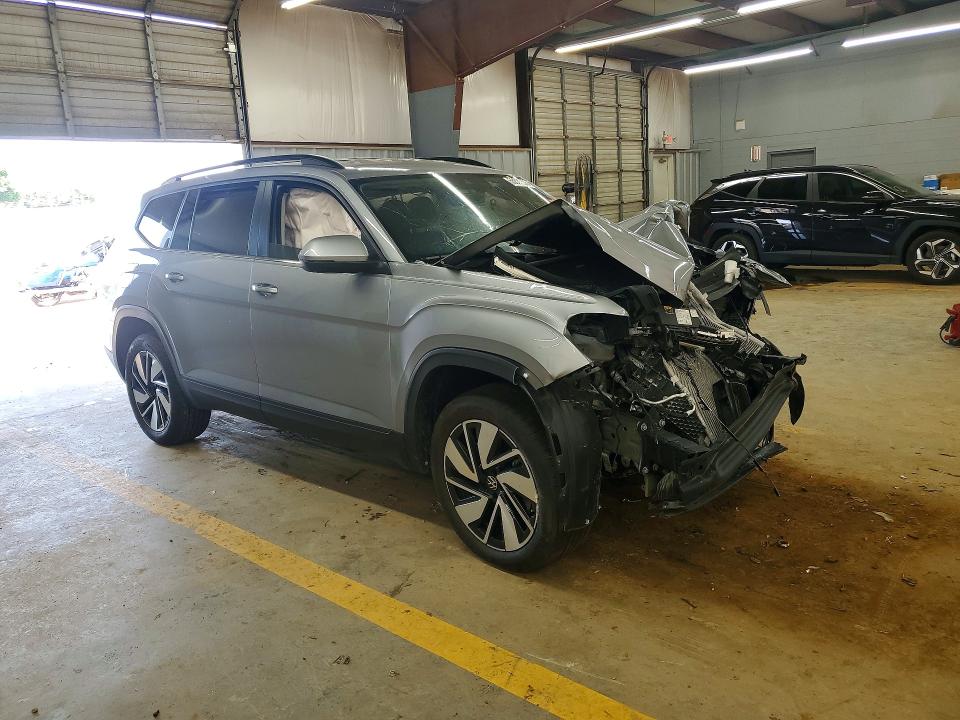 2026 Volkswagen Atlas VIN 1V2WN2CA7TC530169 COPART salvage auction — FRONT END, Fl - Dlr Only Clean Ttl/Exceeds 25%, sold $7,900 on 2026-07-29 (photo 4)