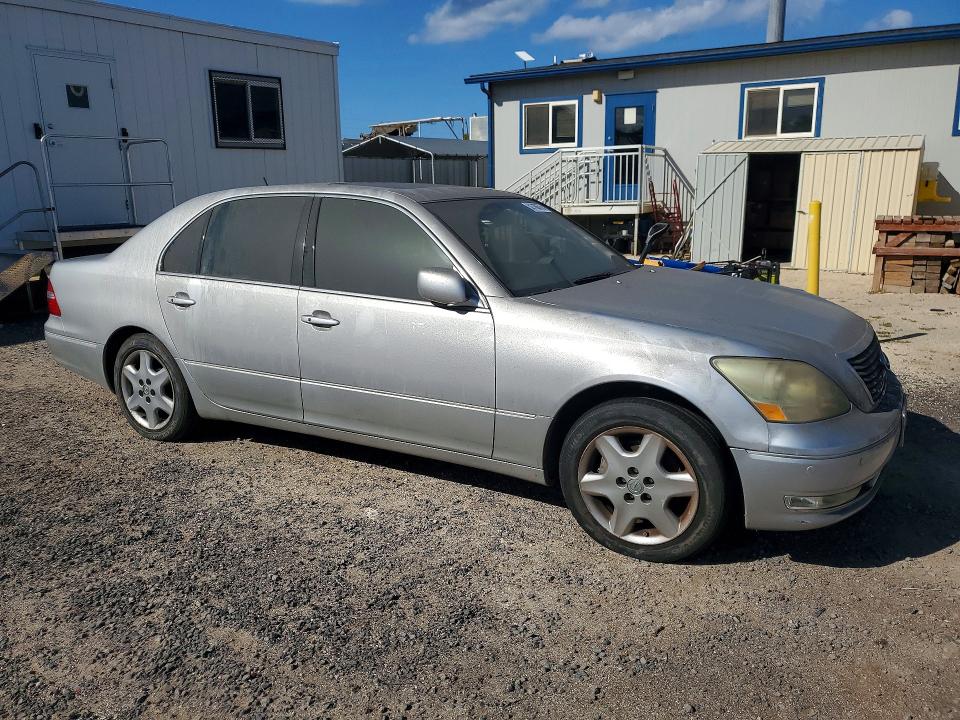 2005 Lexus Ls 430 VIN JTHBN36FX50176356 COPART salvage auction — MINOR DENT/SCRATCHES, HI - CERTIFICATE OF TITLE, sold $500 on 2026-07-27 (photo 4)