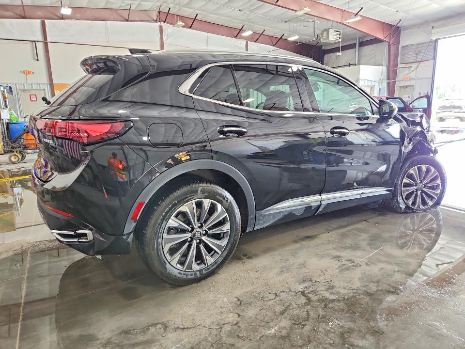 2025 Buick Envision VIN LRBFZKE40SD037664 COPART salvage auction — FRONT END, Il - Salvage Certificate, sold $7,600 on 2026-07-13 (photo 3)