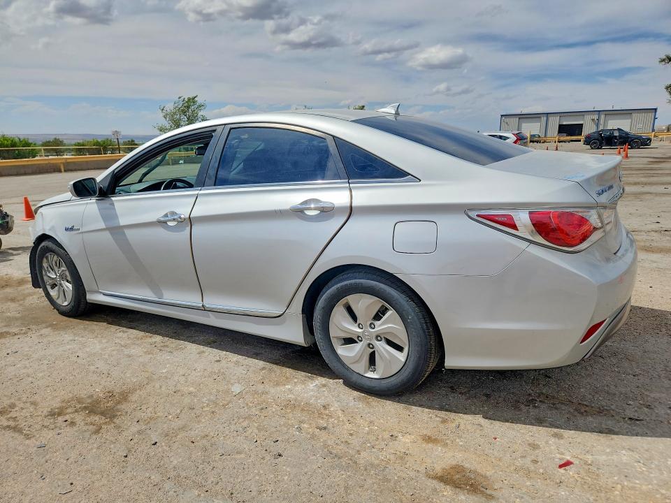 2015 Hyundai Sonata VIN KMHEC4A41FA139770 COPART salvage auction — FRONT END, Nm - Cert Of Title-Salvage, sold $1,650 on 2026-07-13 (photo 2)
