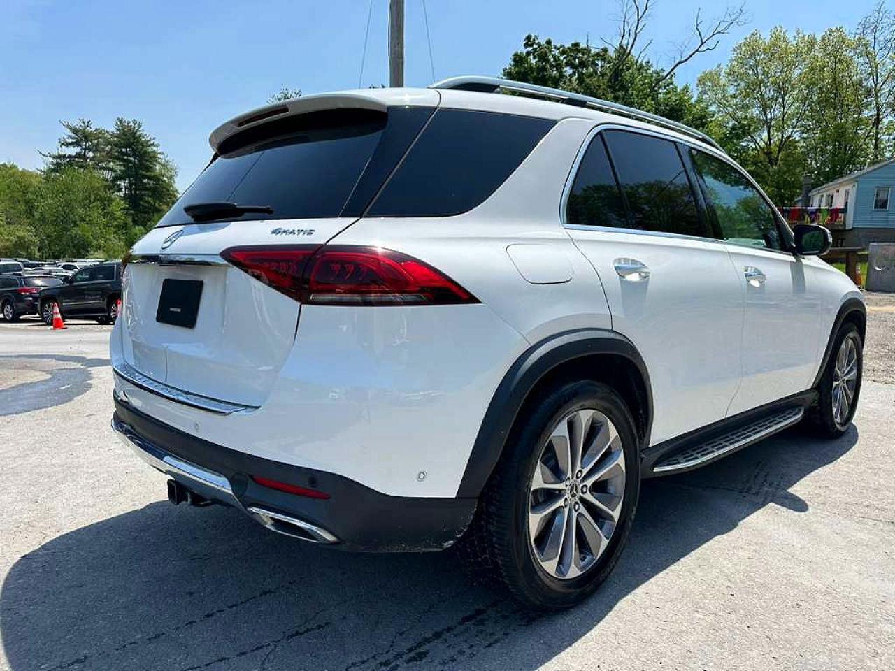 2023 Mercedes-Benz GLE-Class VIN 4JGFB4KB3PA912499 COPART salvage auction — Minor Dent/Scratches, FL - CERTIFICATE OF TITLE, sold $29,750 on 2026-07-01 (photo 3)