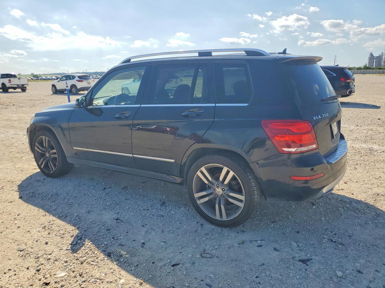 2013 Mercedes-Benz GLK-Class VIN WDCGG5HB9DG115894 COPART salvage auction — Front End, TX - SALVAGE VEHICLE TITLE, sold $2,900 on 2026-07-09 (photo 2)
