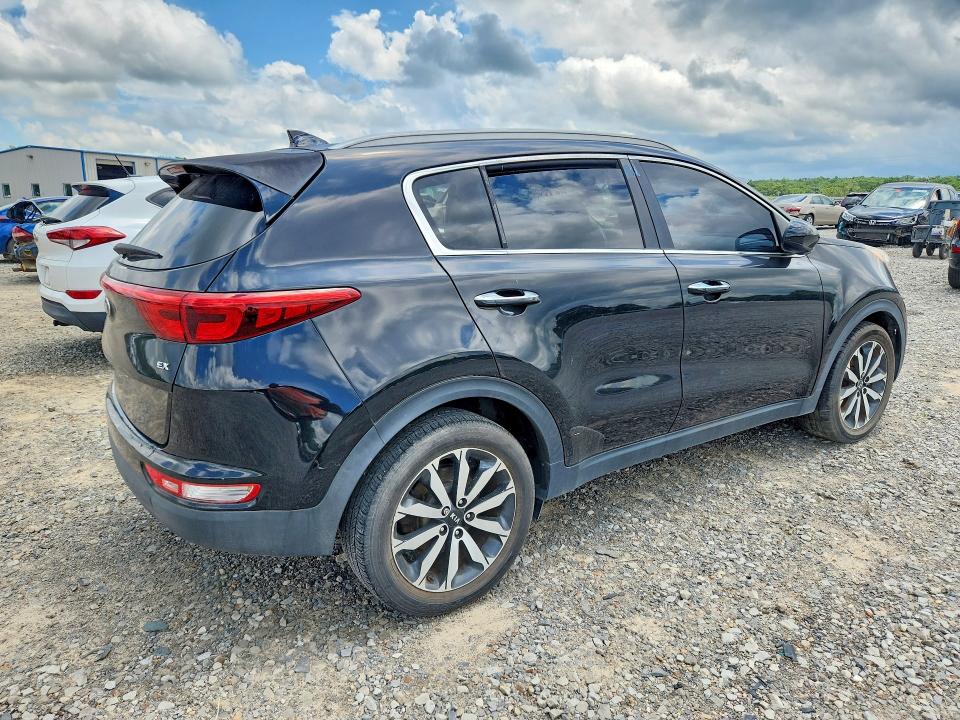 2017 Kia Sportage VIN KNDPN3AC2H7051268 COPART salvage auction — NORMAL WEAR, Mi - Certificate Of Title, sold $2,550 on 2026-07-06 (photo 3)
