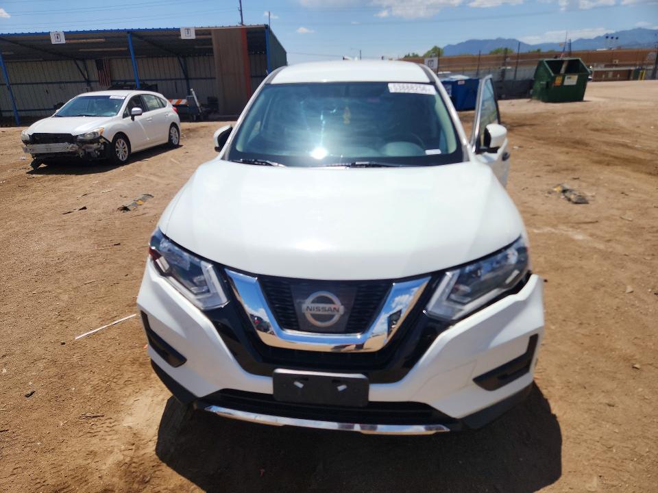 2017 Nissan VIN KNMAT2MT6HP608233 COPART salvage auction — SIDE, Salvage Title, sold $1,250 on 2026-07-29 (photo 5)