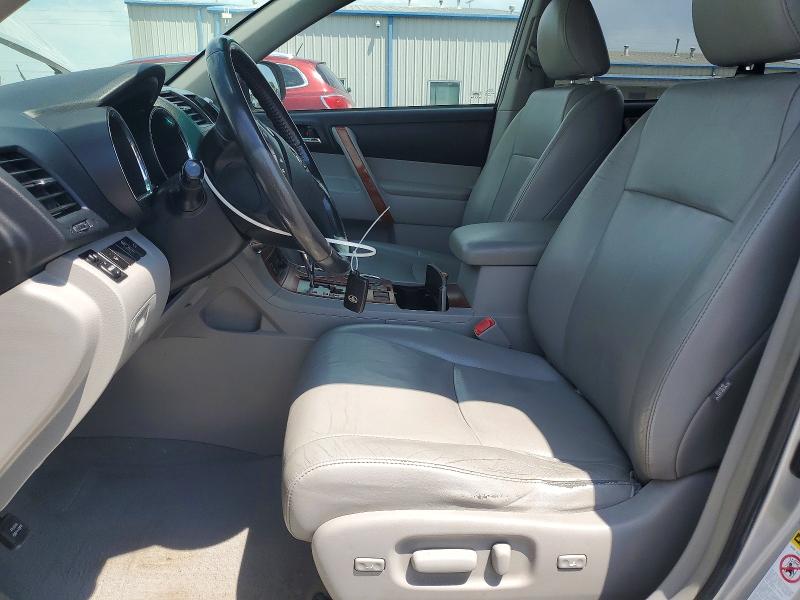 2010 Toyota Highlander VIN 5TDYK3EHXAS022647 COPART salvage auction — HAIL, Ok - Certificate Of Title, sold $3,600 on 2026-07-08 (photo 7)