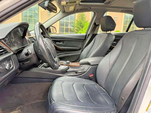 2014 BMW 3er VIN WBA3B3C59EJ979225 COPART salvage auction — MINOR DENT/SCRATCHES, Ct - Certificate Of Title (P), sold $3,850 on 2026-07-09 (photo 9)