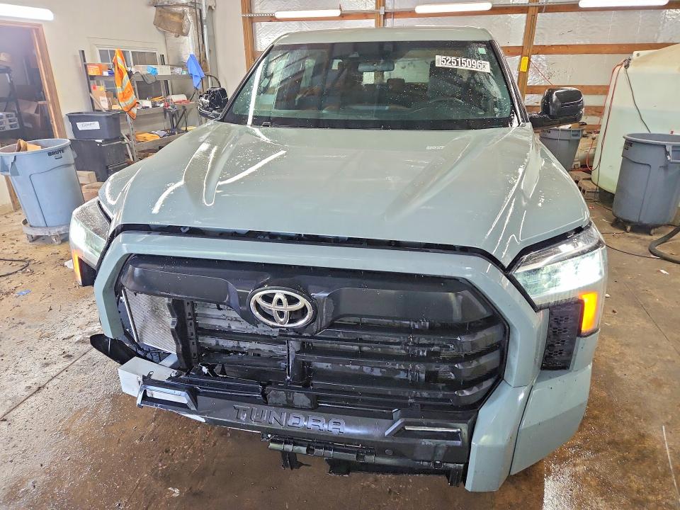 2025 Toyota Tundra VIN 5TFLA5DB5SX295349 COPART salvage auction — FRONT END, IL - CERTIFICATE OF TITLE, sold $26,250 on 2026-07-28 (photo 5)