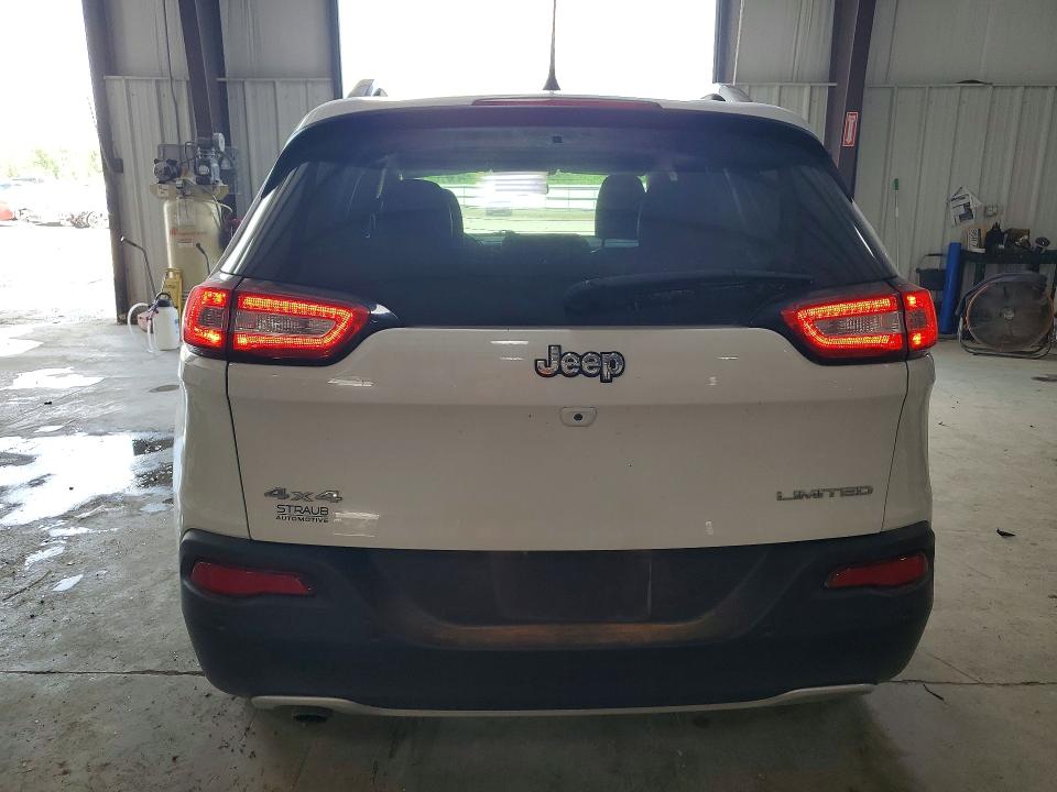 2018 Jeep Cherokee VIN 1C4PJMDBXJD541419 COPART salvage auction — NORMAL WEAR, Wv - Certificate Of Title, sold $2,650 on 2026-07-09 (photo 6)