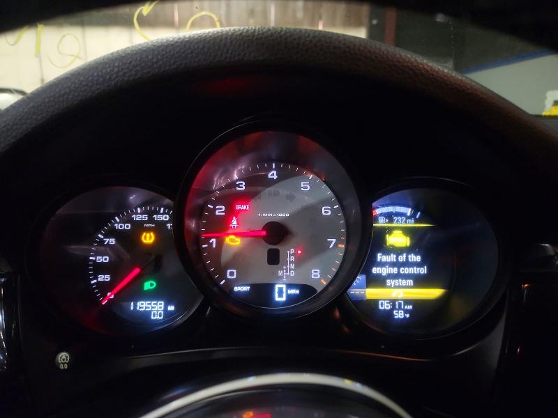 2015 Porsche Macan VIN WP1AB2A57FLB55025 COPART salvage auction — MINOR DENT/SCRATCHES, Pa - Cert Of Title, sold $8,900 on 2026-07-10 (photo 9)