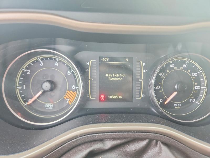 2014 Jeep Cherokee VIN 1C4PJLCB8EW252934 COPART salvage auction — MINOR DENT/SCRATCHES, Fl - Certificate Of Title (P), sold $500 on 2026-07-09 (photo 9)