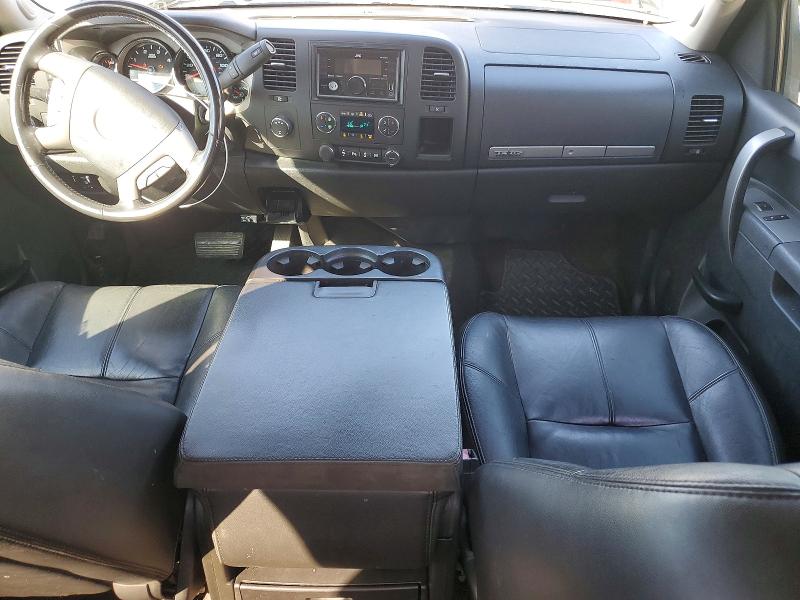 2014 Chevrolet Silverado 2500 VIN 1GC1KXC8XEF179032 COPART salvage auction — MINOR DENT/SCRATCHES, Ca - Dis/Dlr/Exp Only Clean Title, sold $7,800 on 2026-07-02 (photo 8)