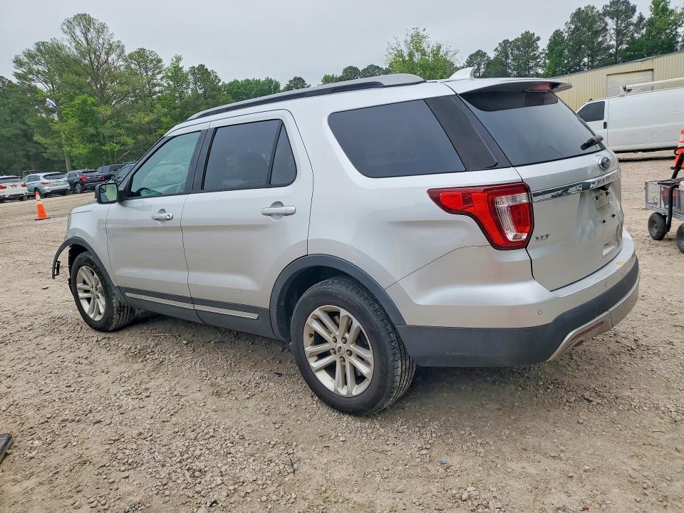 2017 Ford Explorer VIN 1FM5K7D8XHGA44885 COPART salvage auction — FRONT END, Nc - Salvage Certificate Of Title, sold $3,100 on 2026-07-03 (photo 2)