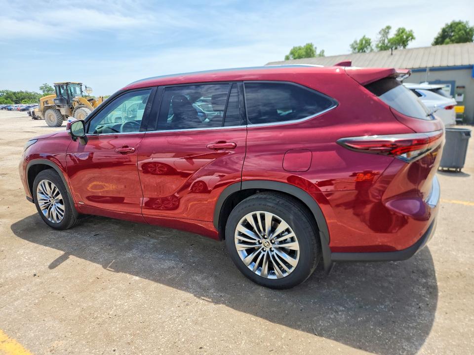 2026 Toyota VIN 5TDEBRCH0TS705145 COPART salvage auction — HAIL, Ks - Cert Of Title-Salvage, sold $13,300 on 2026-07-27 (photo 2)