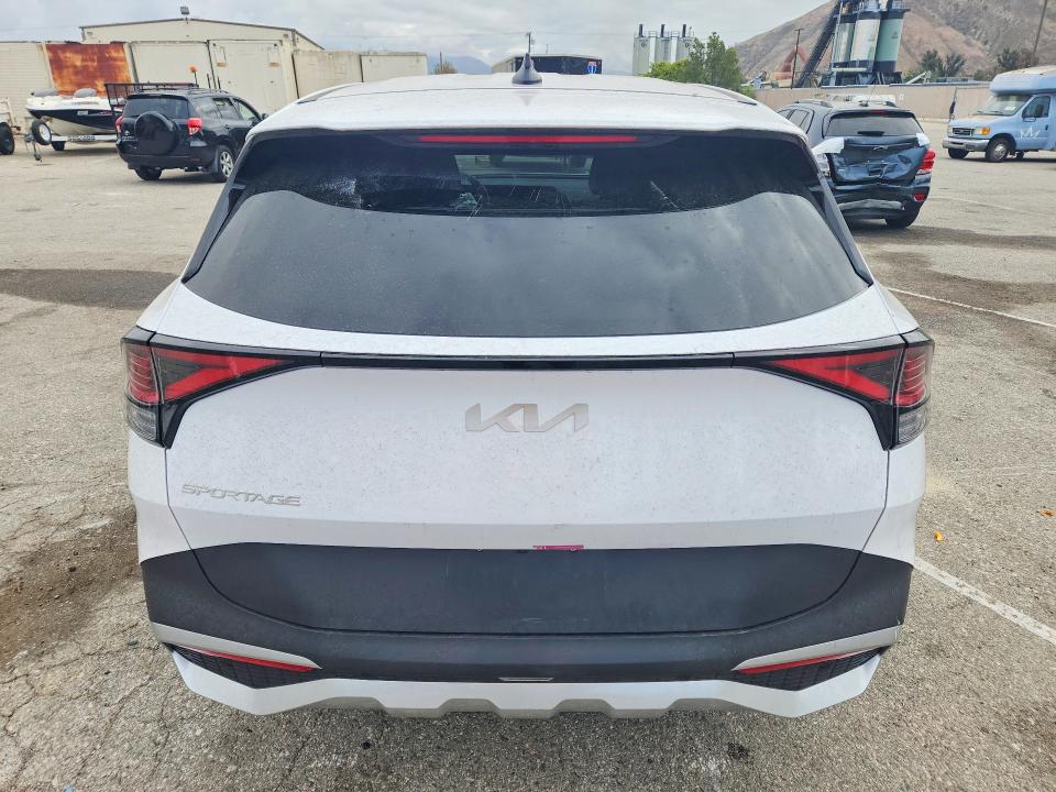 2024 Kia Sportage VIN 5XYK33DF9RG216694 COPART salvage auction — FRONT END, Ca - Salvage Certificate, sold $7,200 on 2026-07-02 (photo 6)