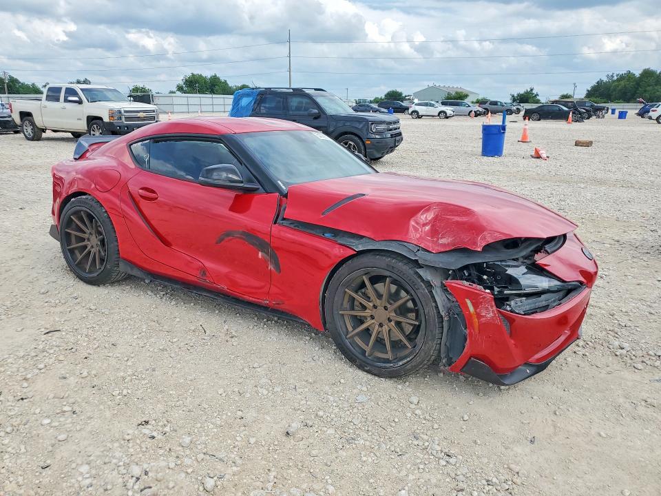 2021 Toyota Supra VIN WZ1DB2C01MW036755 COPART salvage auction — FRONT END, Tx - Salvage Vehicle Title, sold $1,800 on 2026-07-23 (photo 4)
