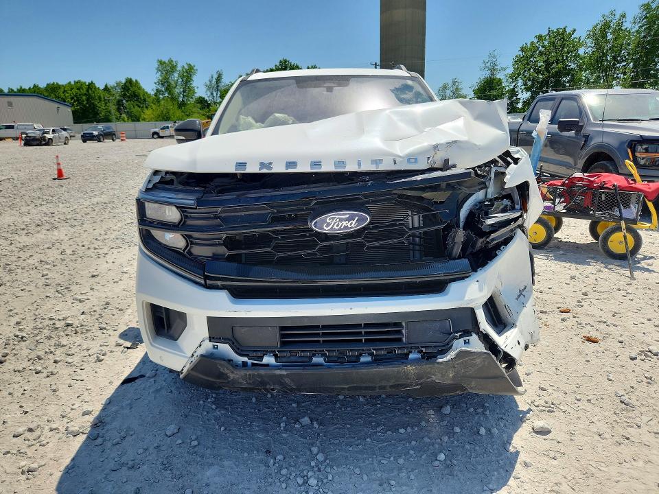 2025 Ford Expedition VIN 1FMJK1J88SEA39168 COPART salvage auction — FRONT END, Mi - Cert Of Title-Salvage Vehicle, sold $17,100 on 2026-07-09 (photo 5)