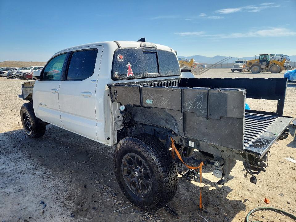 2019 Toyota Tacoma VIN 3TMAZ5CN2KM097149 COPART salvage auction — FRONT END, Ca - Salvage Certificate, sold $6,300 on 2026-07-09 (photo 2)