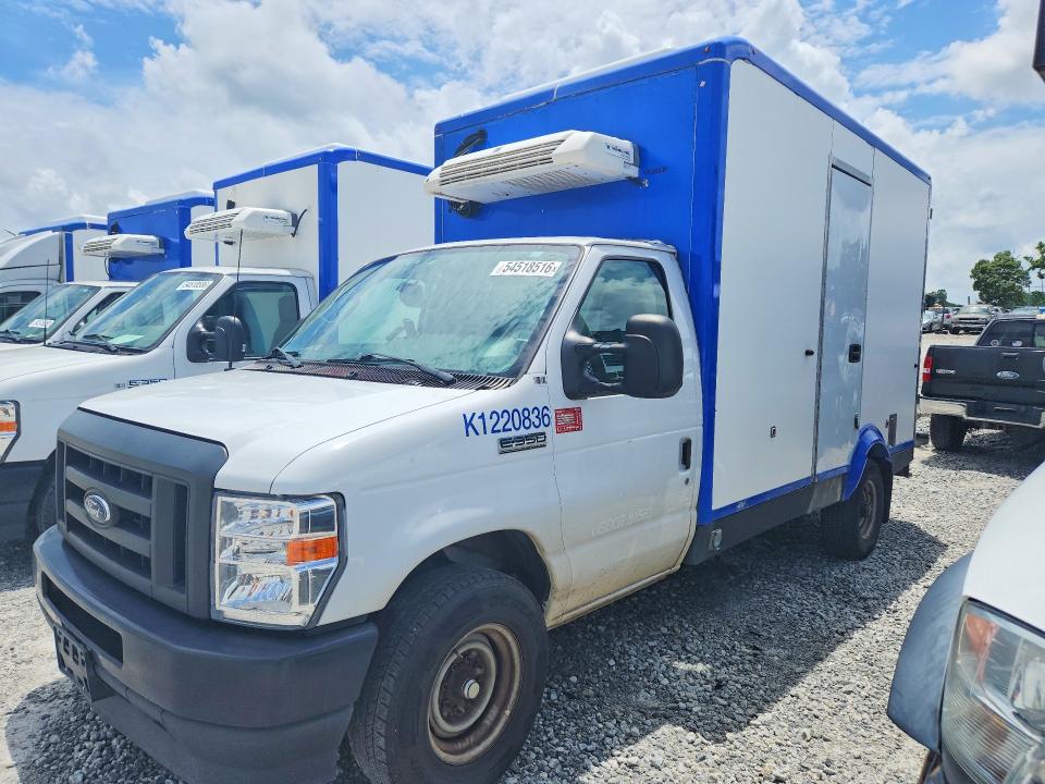 2023 Ford E-350 VIN 1FDWE3FK7PDD08531 COPART salvage auction — MINOR DENT/SCRATCHES, Ga - Certificate Of Title, sold $20,000 on 2026-07-20 (photo 1)