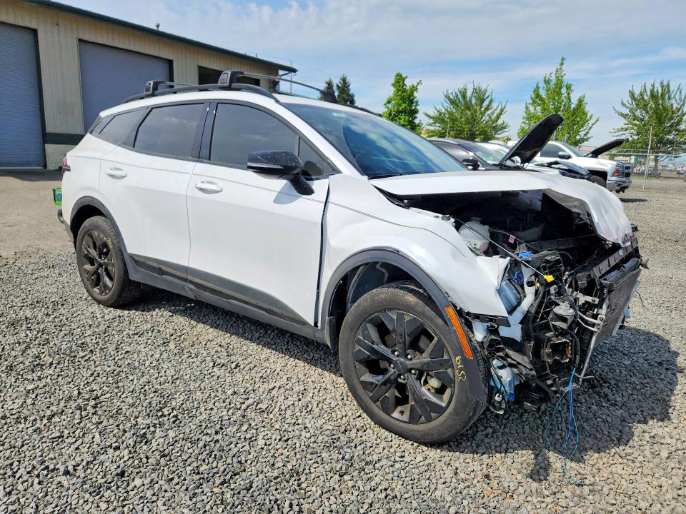 2025 Kia Sportage VIN 5XYK6CDF3SG260011 COPART salvage auction — FRONT END, Or - Salvage Title Certificate, sold $6,000 on 2026-07-07 (photo 4)