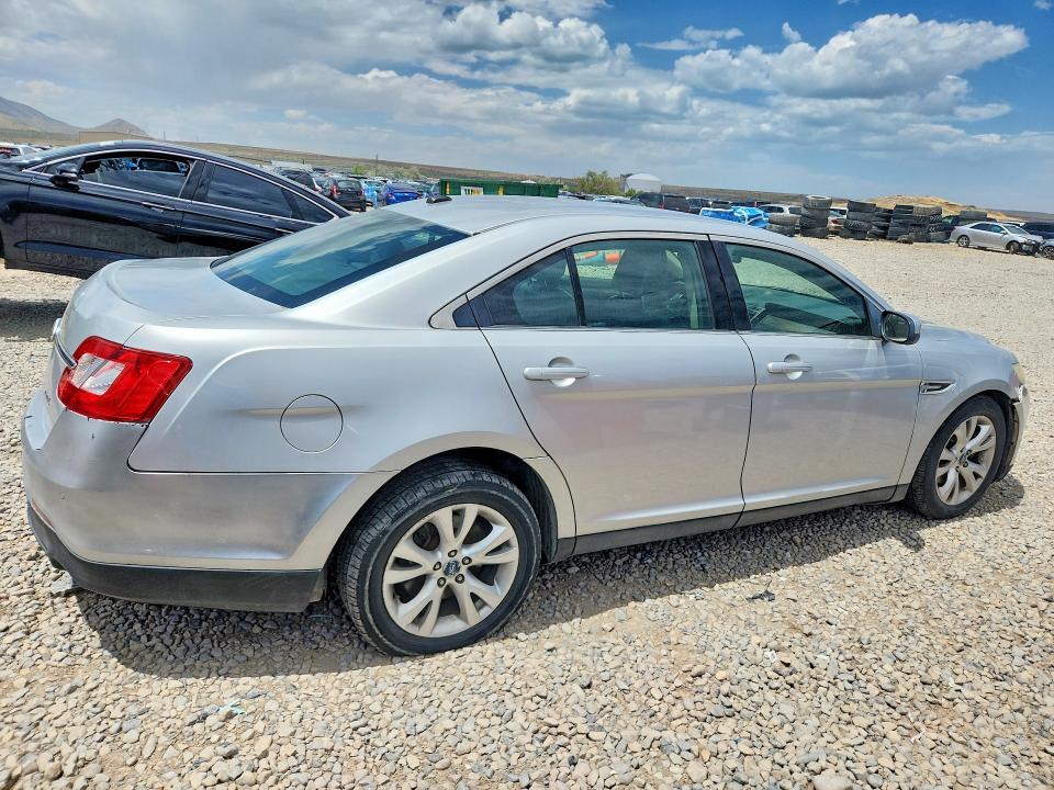 2011 Ford Taurus VIN 1FAHP2EW0BG185304 COPART salvage auction — MINOR DENT/SCRATCHES, Ut - Certificate Of Title, sold $350 on 2026-07-10 (photo 3)