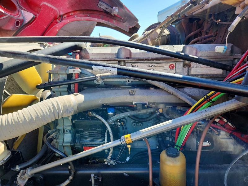 2020 Freightliner Coronado VIN 3ALXFB008LDME8748 COPART salvage auction — ROOF, PA - CERTIFICATE OF SALVAGE, sold $17,700 on 2026-08-27 (photo 7)
