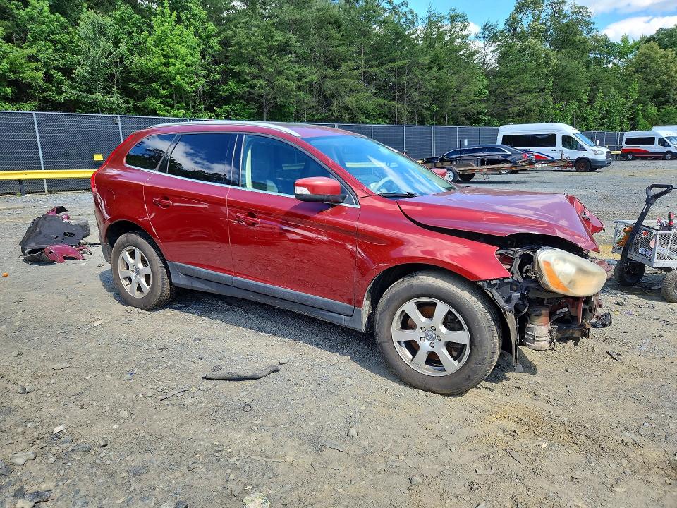 2011 Volvo Xc60 VIN YV4940DZ1B2207795 COPART salvage auction — FRONT END, Md - Cert Of Salvage > 75% Damage, sold $375 on 2026-07-07 (photo 4)