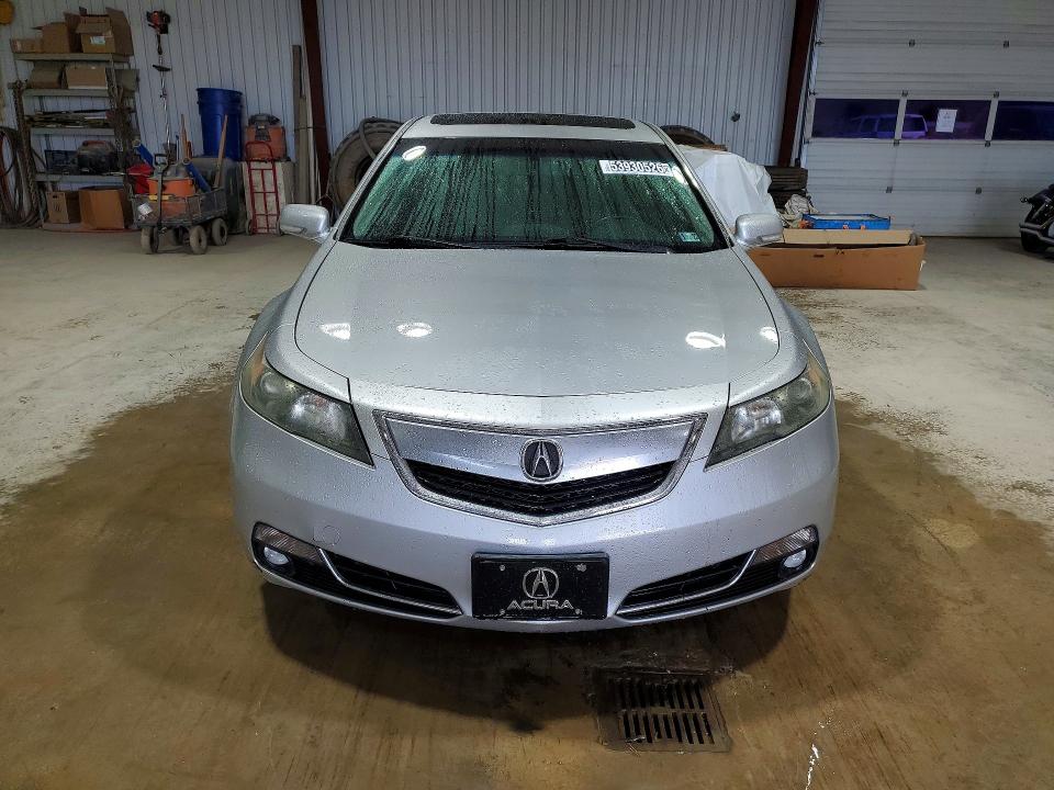 2013 Acura Tl VIN 19UUA8F37DA017961 COPART salvage auction — NORMAL WEAR, In - Certificate Of Title, sold $1,500 on 2026-07-02 (photo 5)