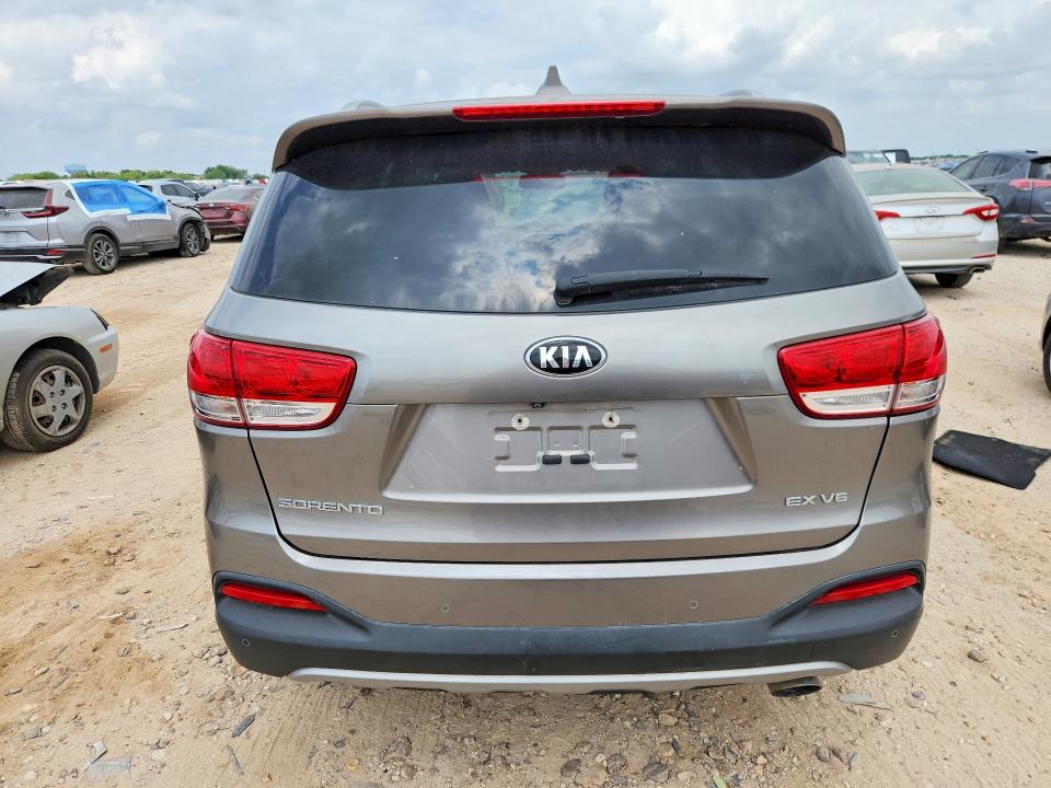2017 Kia Sorento VIN 5XYPH4A50HG235092 COPART salvage auction — FRONT END, Tx - Certificate Of Title (P), sold $2,350 on 2026-07-30 (photo 6)