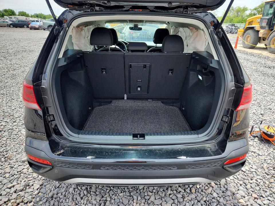 2024 Volkswagen VIN 3VV5X7B24RM070444 COPART salvage auction — FRONT END, Il - Salvage Certificate, sold $6,000 on 2026-08-03 (photo 6)