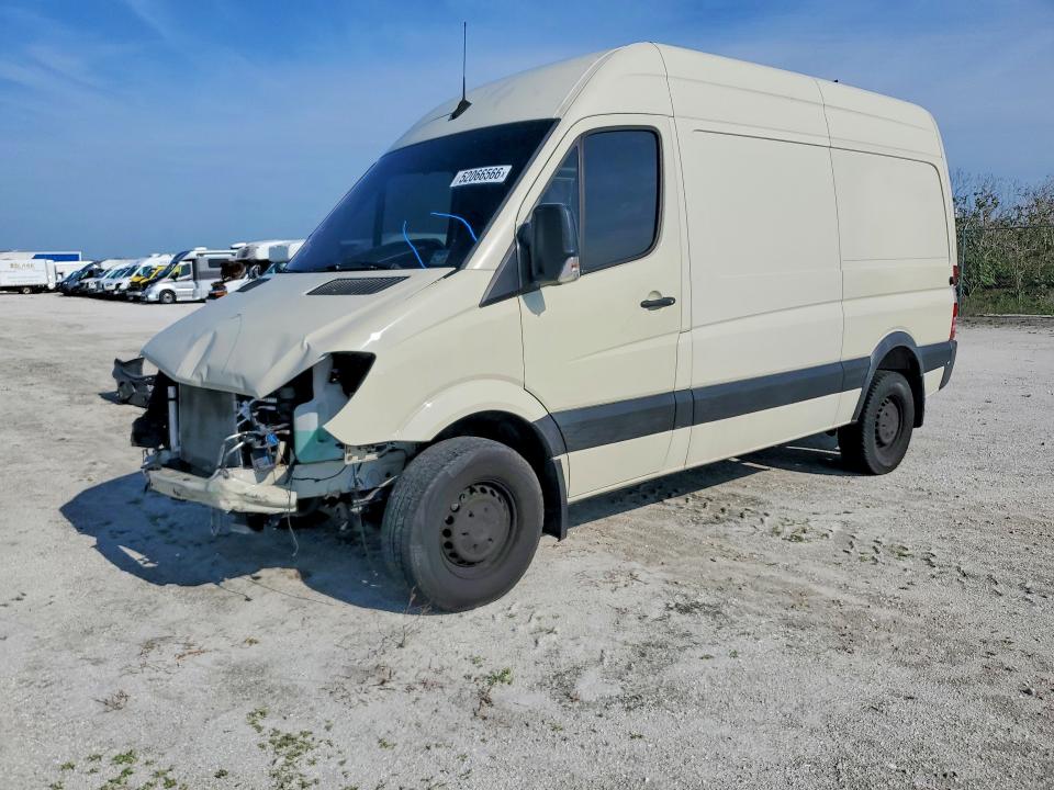 2018 Mercedes-benz Sprinter VIN WD3PE7CD0JP636458 COPART salvage auction — FRONT END, Fl - Cert Of Title Slvg Rebuildable, sold $7,600 on 2026-07-08 (photo 1)