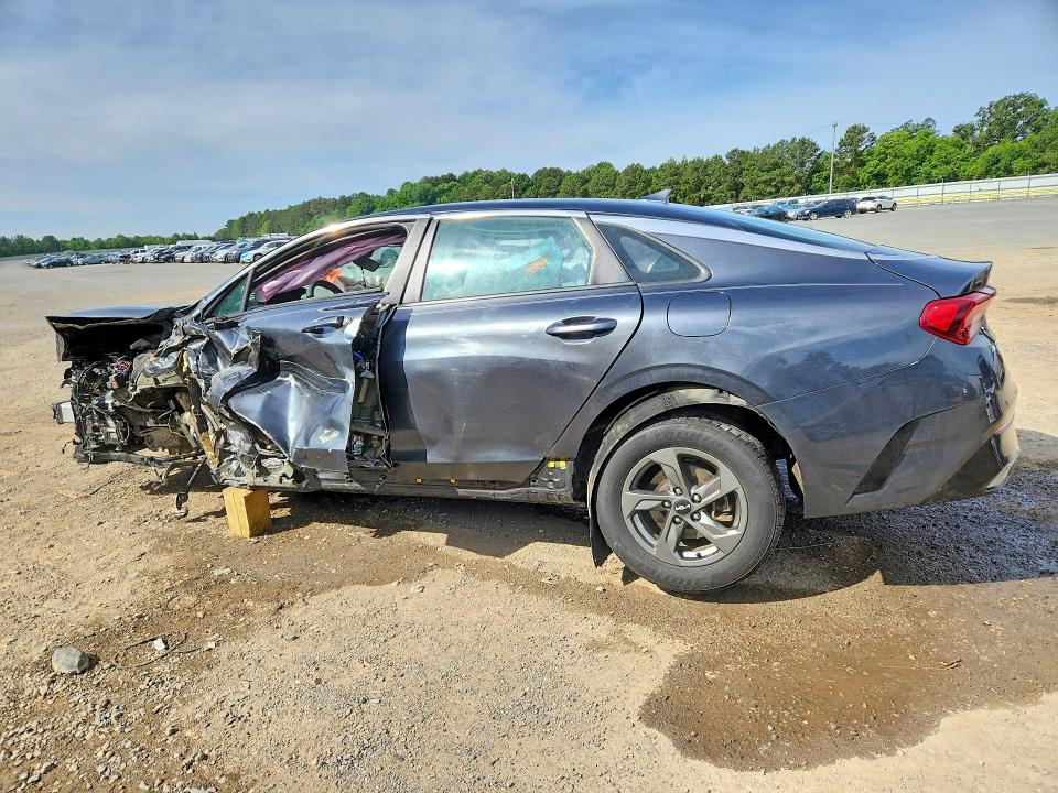 2022 Kia VIN 5XXG14J26NG111144 COPART salvage auction — ROLLOVER, La - Cert Of Title-Salvage, sold $10 on 2026-07-23 (photo 2)