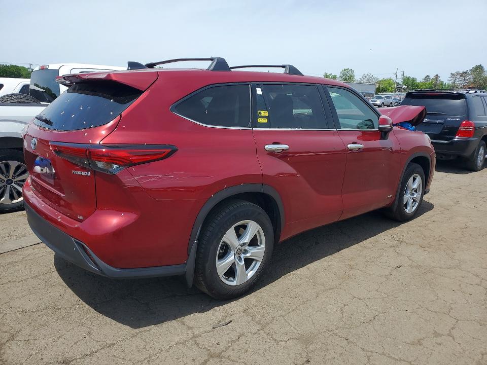 2022 Toyota Highlander VIN 5TDBBRCH9NS561293 COPART salvage auction — FRONT END, Salvage Title, sold $9,500 on 2026-07-31 (photo 3)