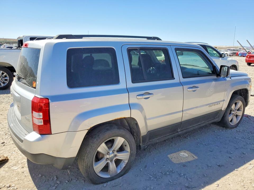 2013 Jeep VIN 1C4NJPFA4DD116506 COPART salvage auction — MECHANICAL, Ut - Certificate Of Title, sold $325 on 2026-07-10 (photo 3)