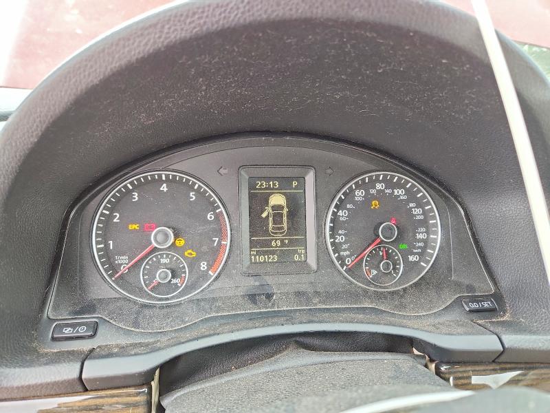 2013 Volkswagen VIN WVWFW8AH9DV002821 COPART salvage auction — WATER/FLOOD, Sc - Cert Of Title-Salvage Water, sold $450 on 2026-08-03 (photo 9)