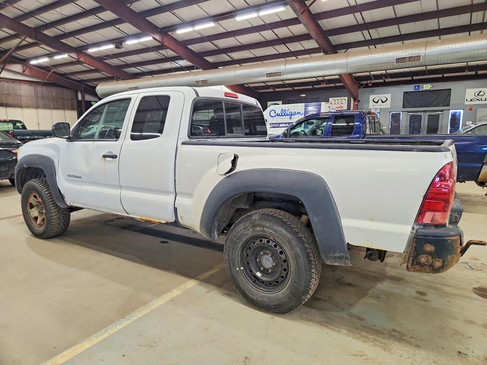 2006 Toyota Tacoma VIN 5TEUX42N46Z207724 COPART salvage auction — MINOR DENT/SCRATCHES, VT - CERTIFICATE OF TITLE, sold $4,400 on 2026-07-31 (photo 2)