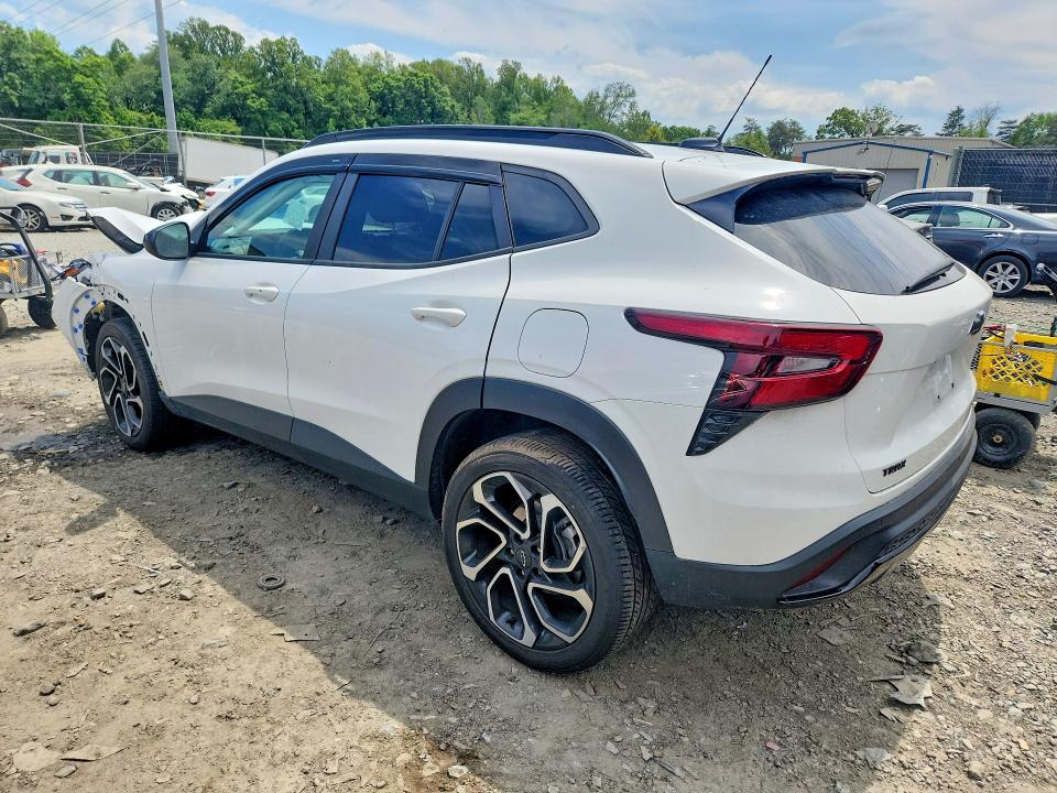 2025 Chevrolet Trax VIN KL77LJEP5SC095171 COPART salvage auction — FRONT END, Md - Cert Of Salvage > 75% Damage, sold $3,350 on 2026-07-28 (photo 2)
