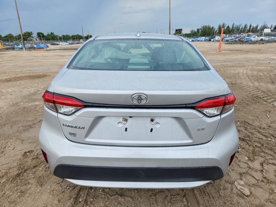 2022 Toyota Corolla VIN 5YFEPMAE2NP322672 COPART salvage auction — FRONT END, Fl - Certificate Of Destruction, sold $2,100 on 2026-07-09 (photo 6)