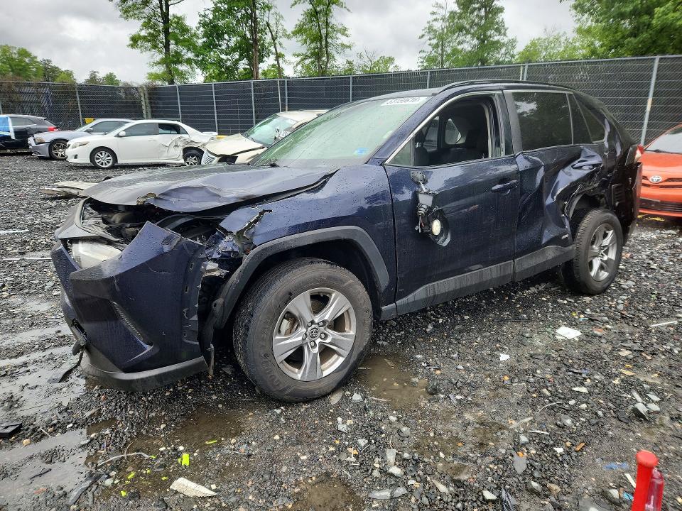 2022 Toyota Rav 4 VIN JTMRWRFV6ND139532 COPART salvage auction — SIDE, MD - CERT OF SALVAGE > 75% DAMAGE, sold $6,300 on 2026-07-02 (photo 1)