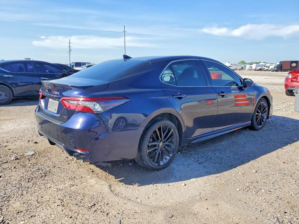 2022 Toyota Camry VIN 4T1K61AK9NU710944 COPART salvage auction — UNDERCARRIAGE, Tx - Salvage Vehicle Title, sold $7,900 on 2026-07-02 (photo 3)