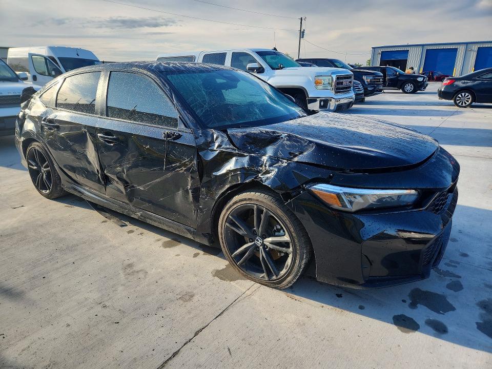 2026 Honda Civic VIN 2HGFE1E59TH471765 COPART salvage auction — WATER/FLOOD, Tx - Salvage Title-Flood Damage, sold $200 on 2026-07-02 (photo 4)