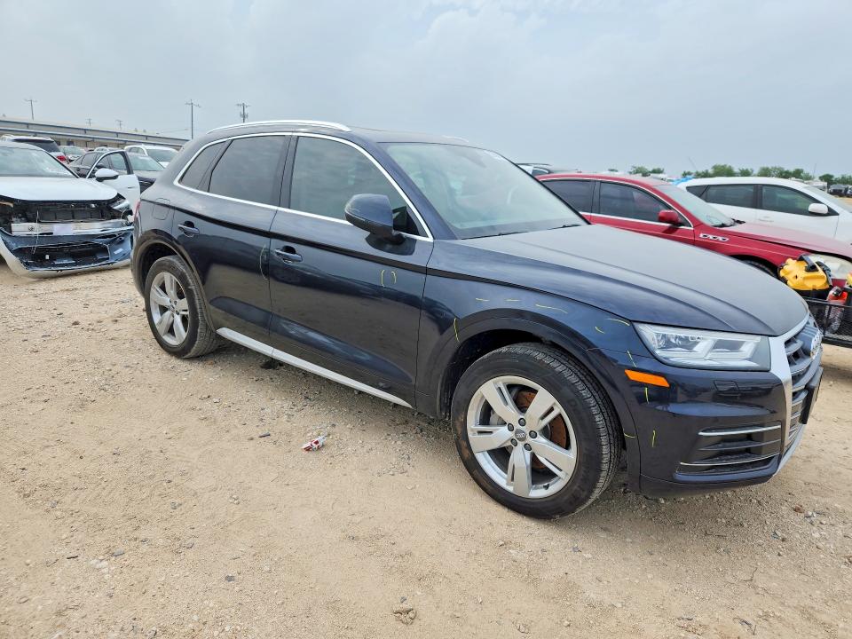 2019 Audi Q5 VIN WA1BNAFY0K2023650 COPART salvage auction — MINOR DENT/SCRATCHES, Tx - Certificate Of Title, sold $8,100 on 2026-07-23 (photo 4)