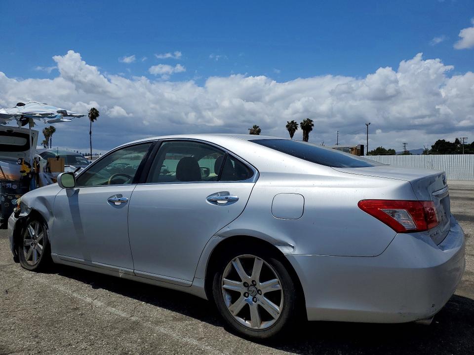 2007 Lexus ES VIN JTHBJ46G572104725 COPART salvage auction — FRONT END, Ca - Dis/Dlr/Exp Only Clean Title, sold $700 on 2026-07-31 (photo 2)