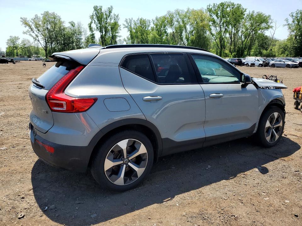 2024 Volvo Xc40 VIN YV4L12UK2R2258620 COPART salvage auction — FRONT END, CT - CERT OF TITLE-SALVAGE, sold $4,950 on 2026-07-02 (photo 3)